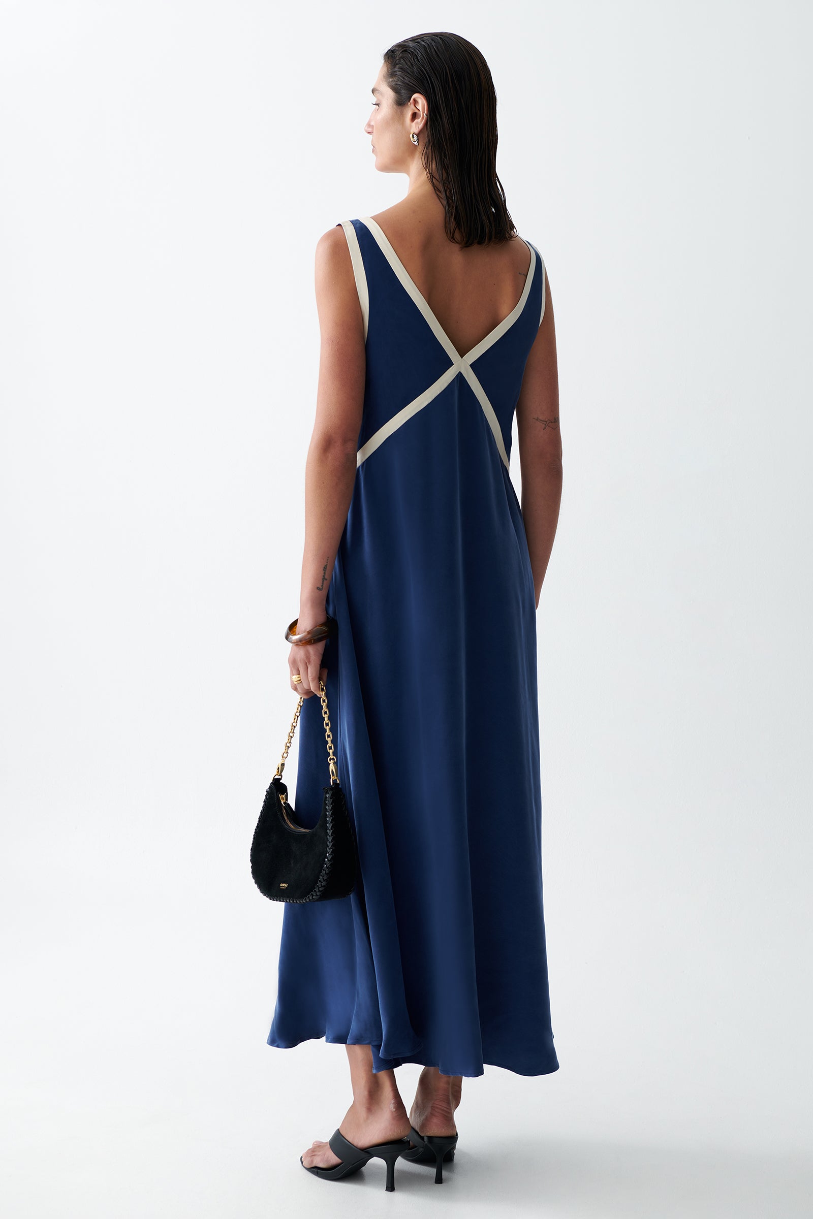 THE NAOMI DRESS