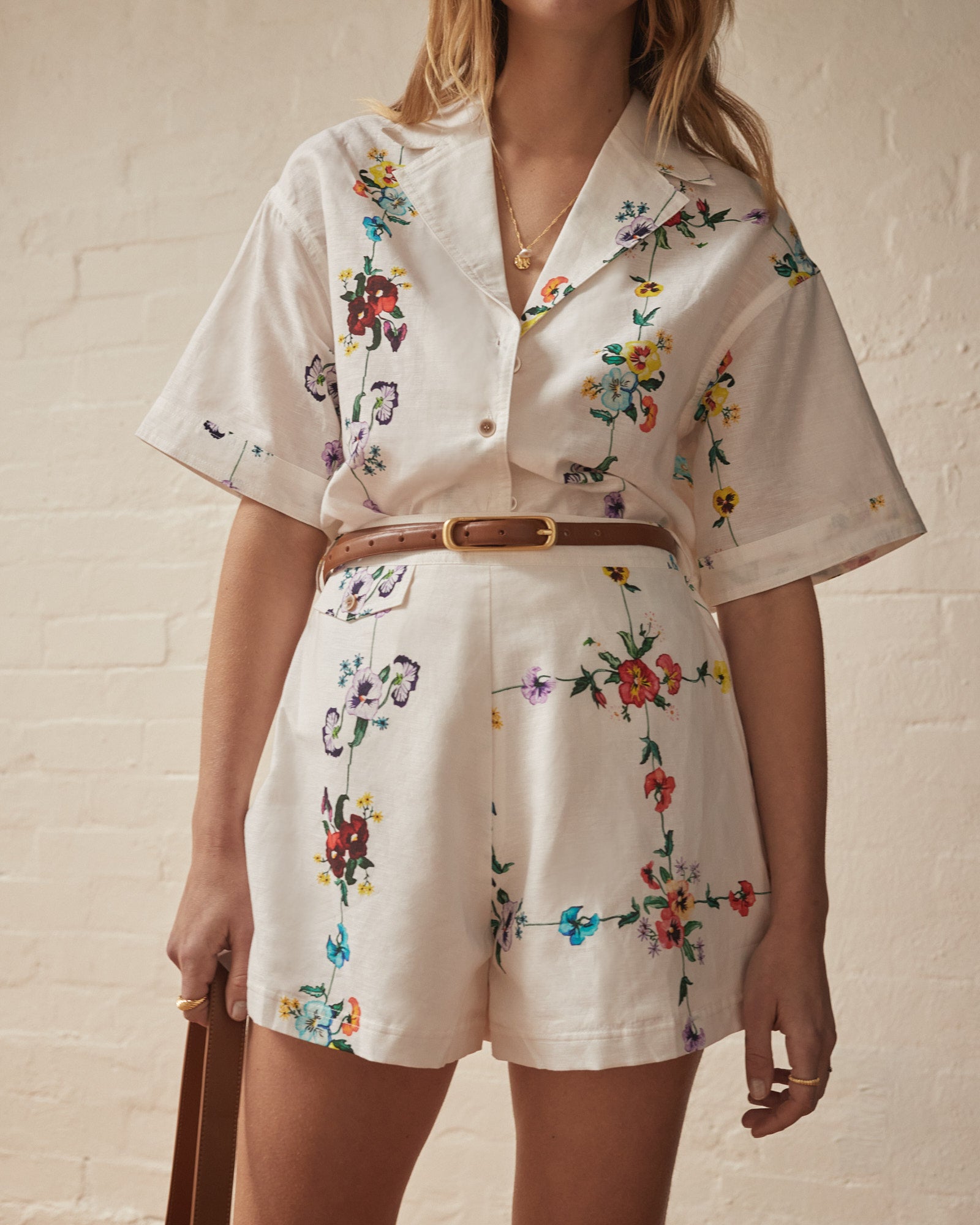 THE NIA SHORT