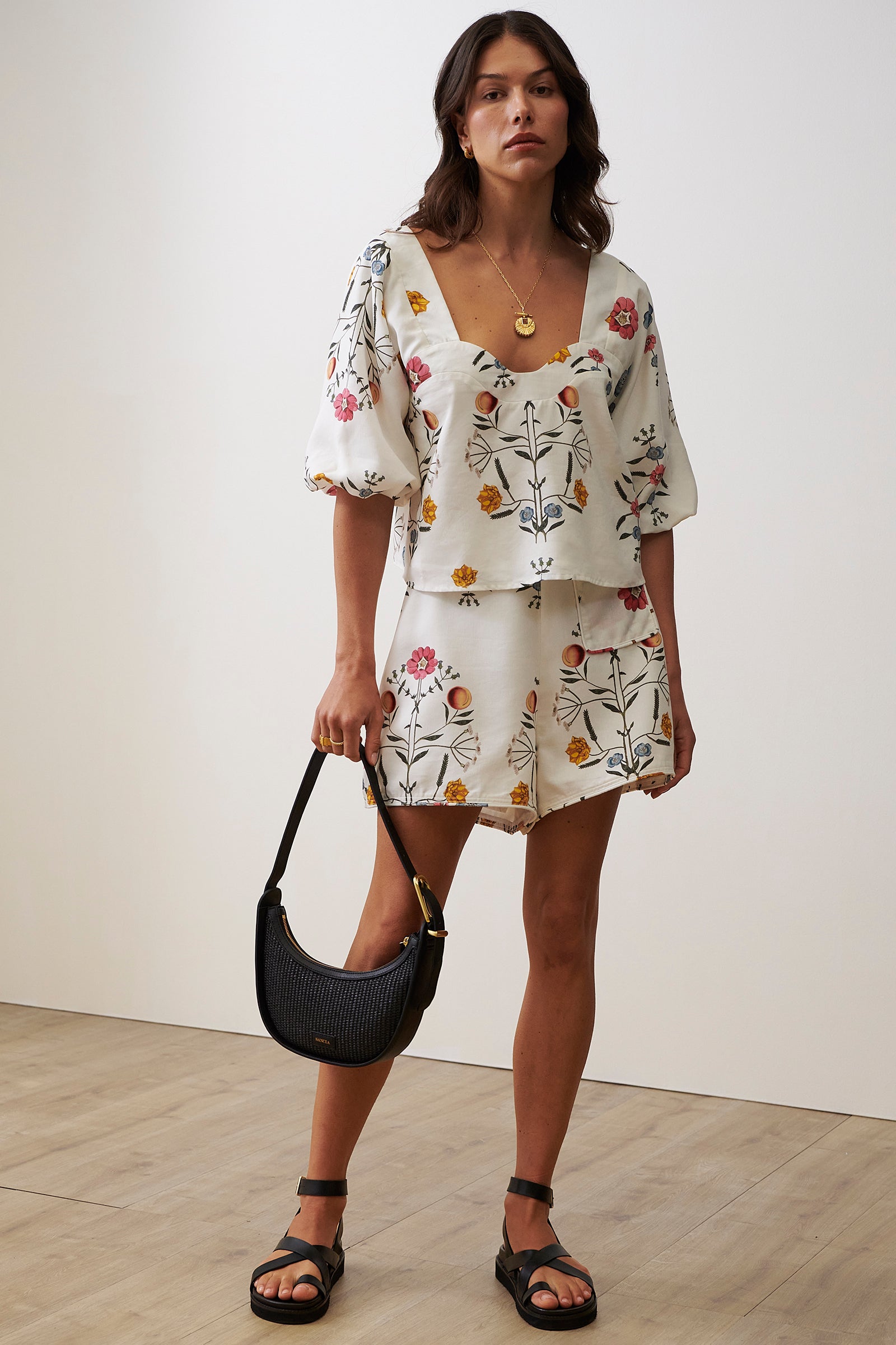 THE LUMI TOP