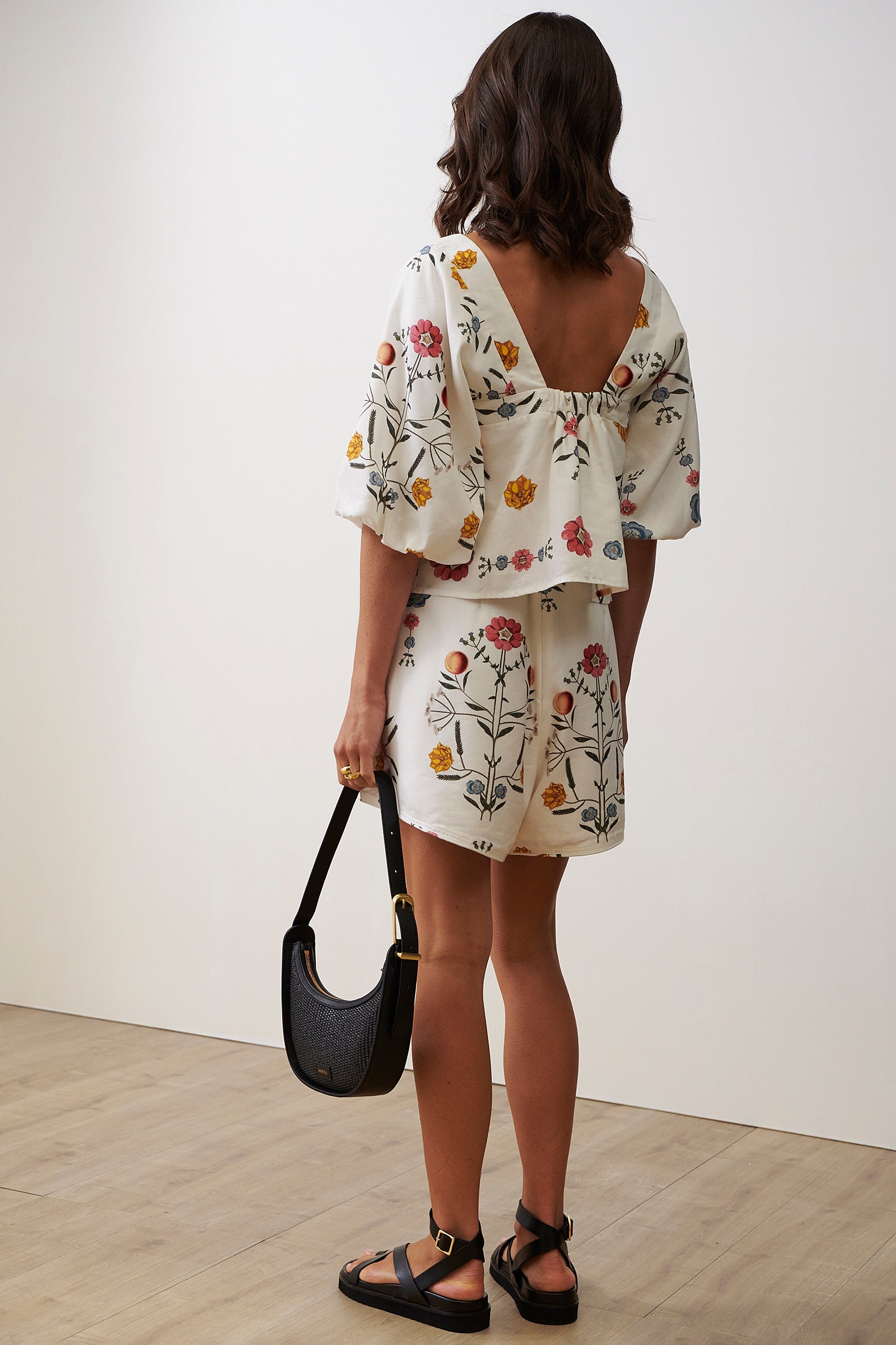 THE LUMI TOP