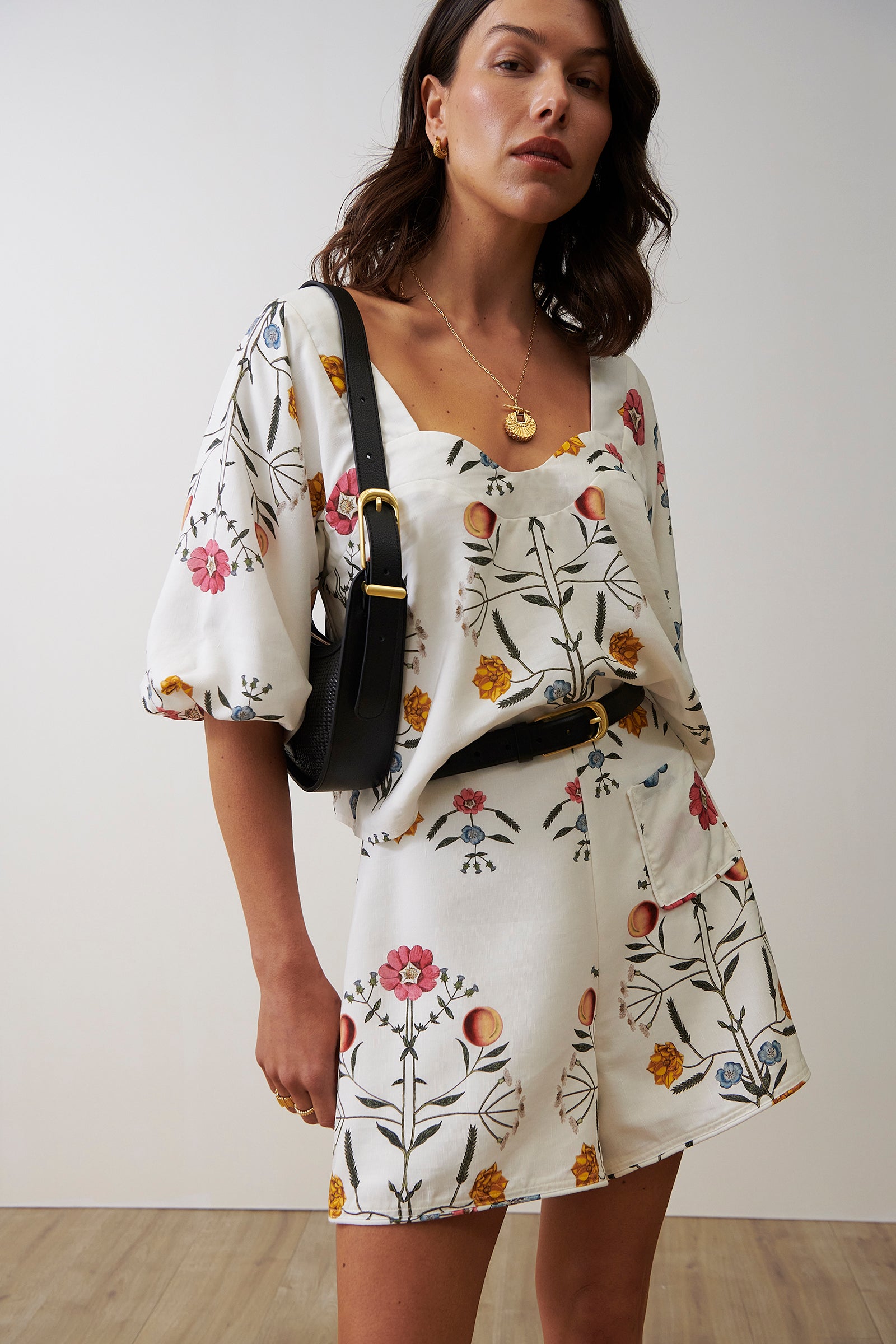 THE LUMI TOP