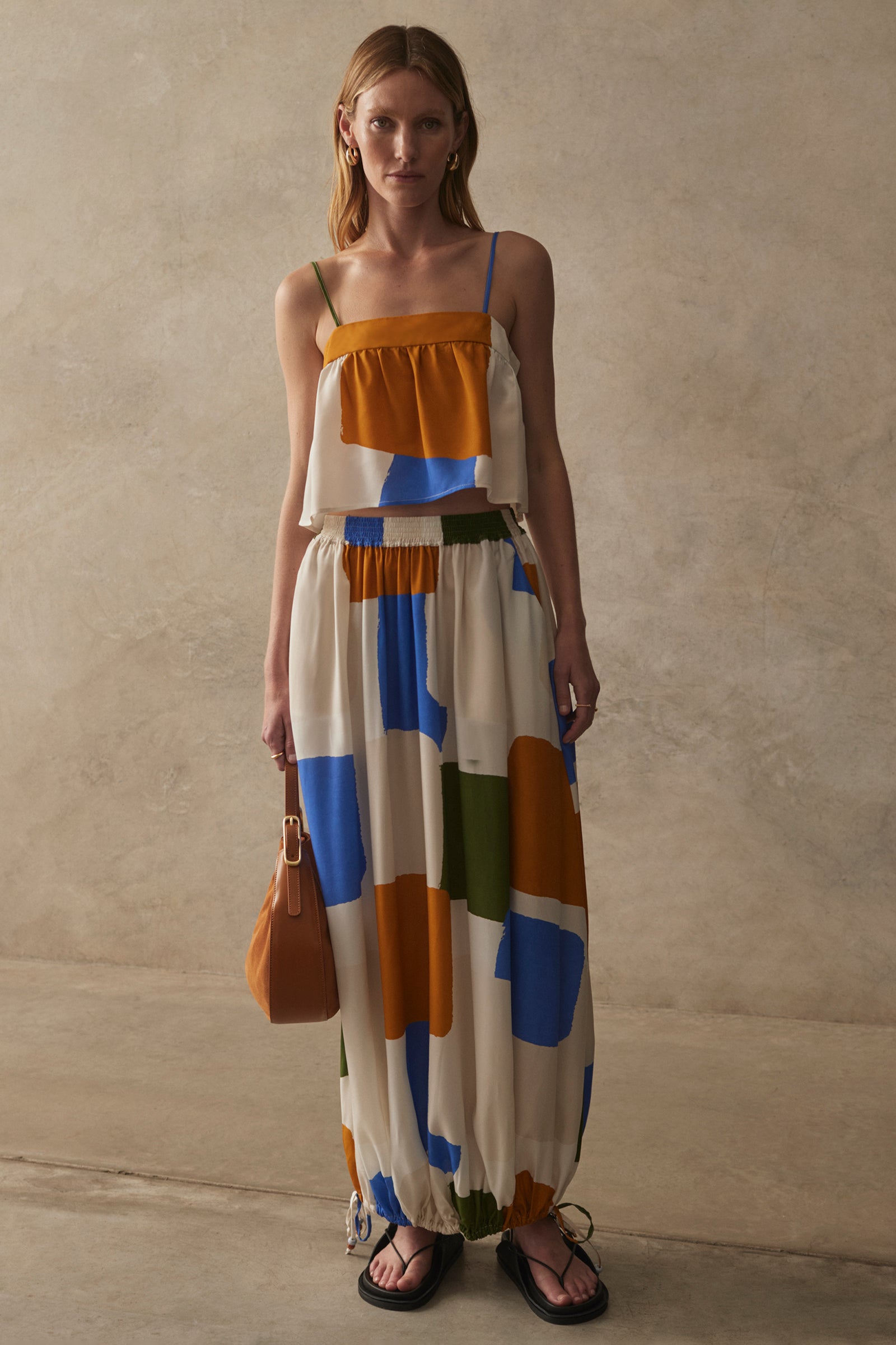 THE COVE TOP