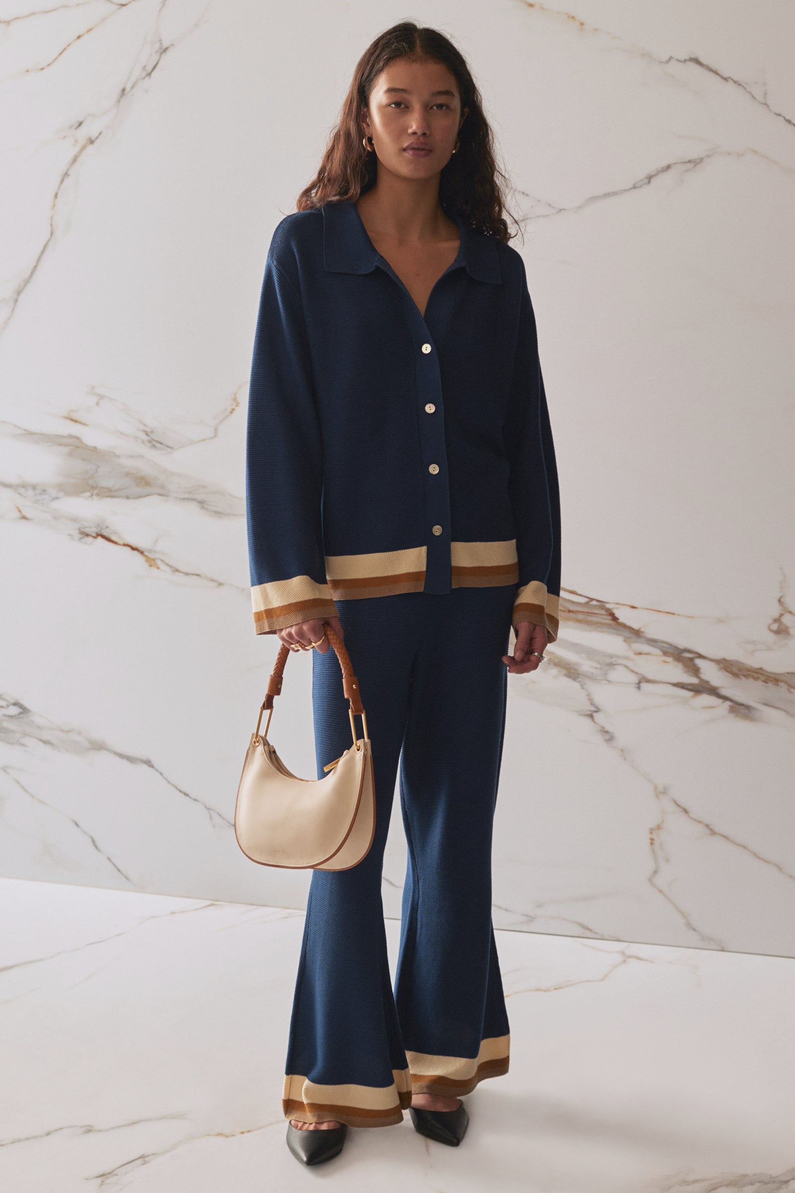 THE ABIGAIL KNIT SHIRT