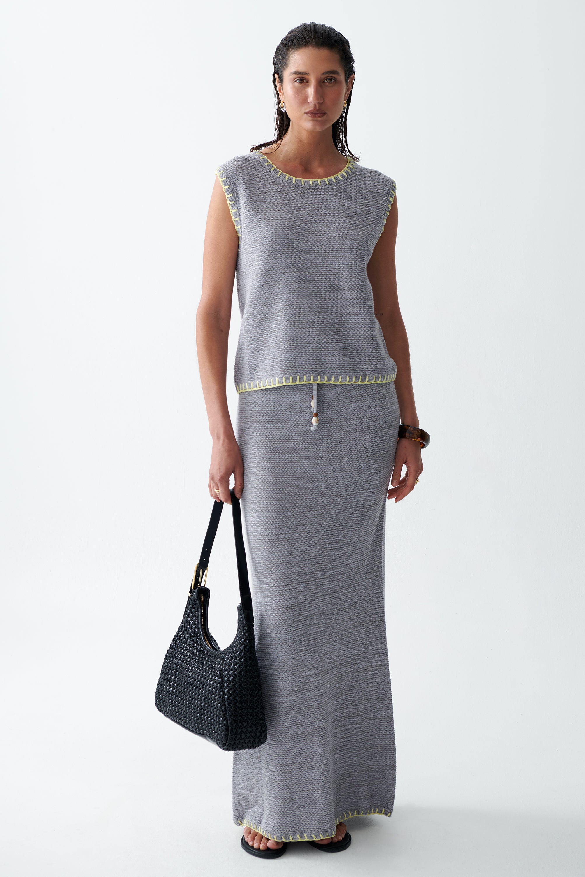 THE TRICOT KNIT VEST