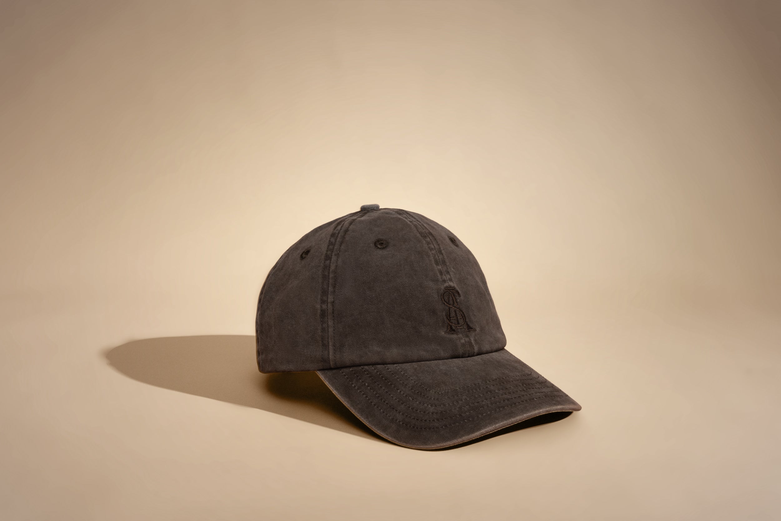 THE SIGNATURE CAP