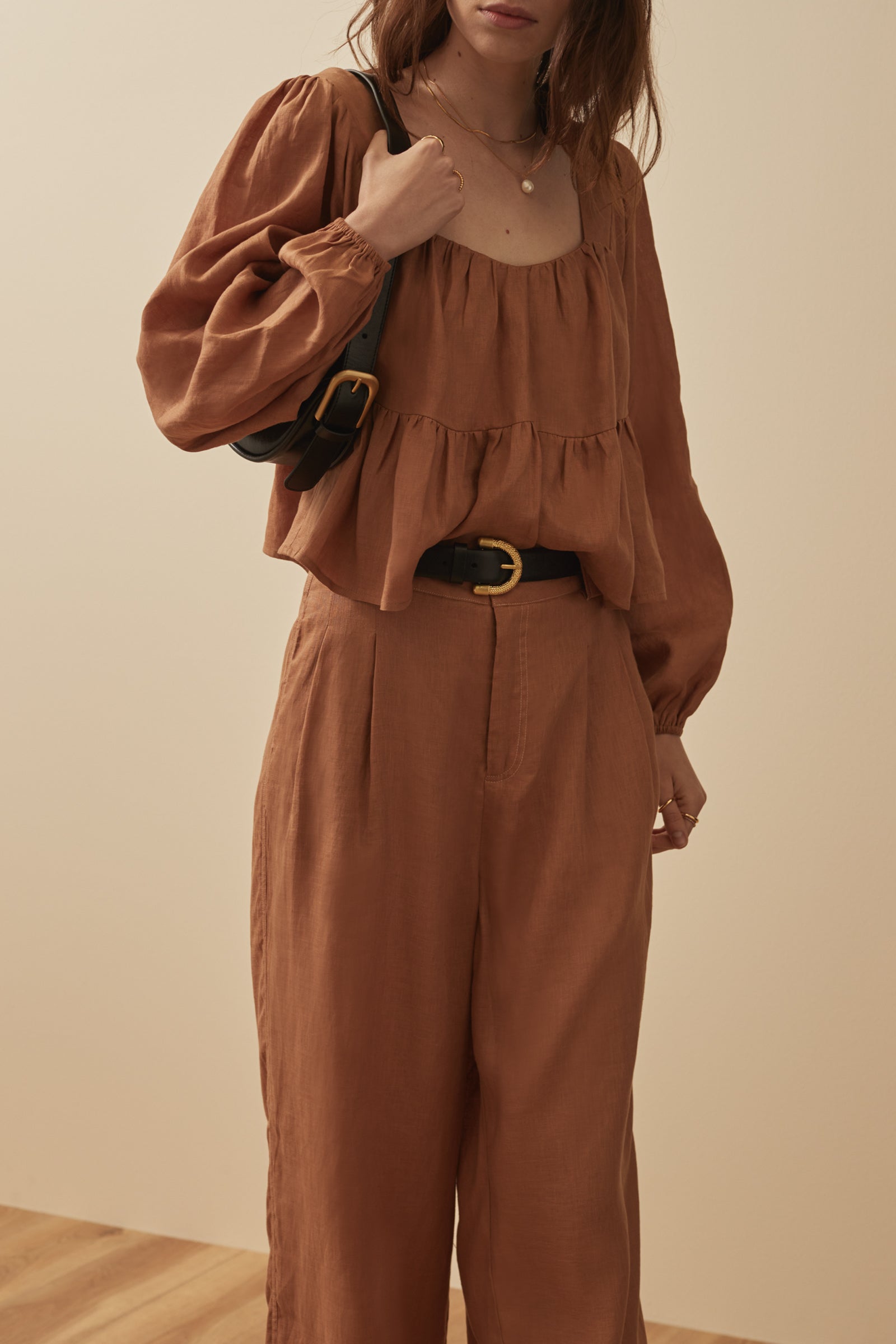 THE BESS TOP