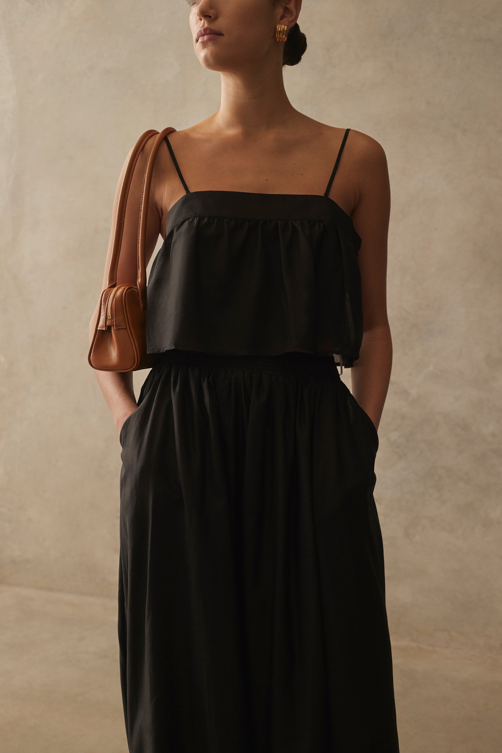 THE COVE TOP