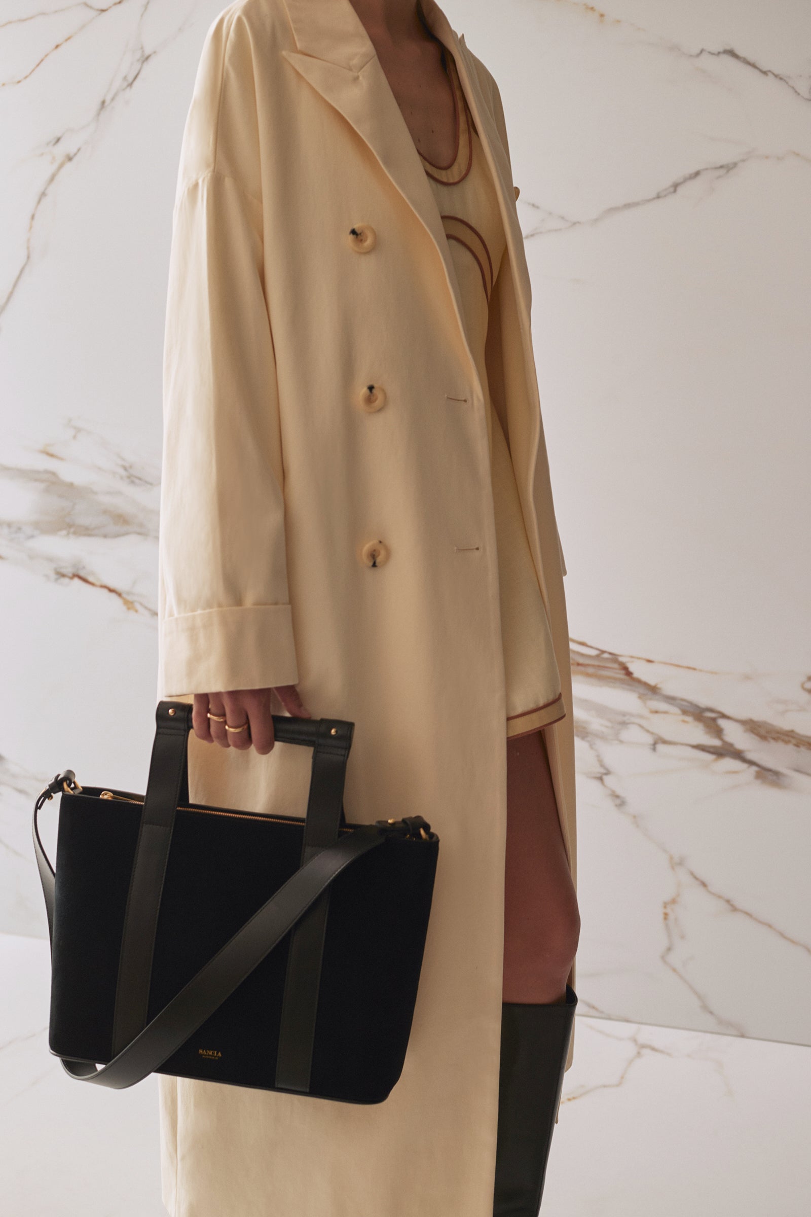 THE ALORA TRENCH COAT