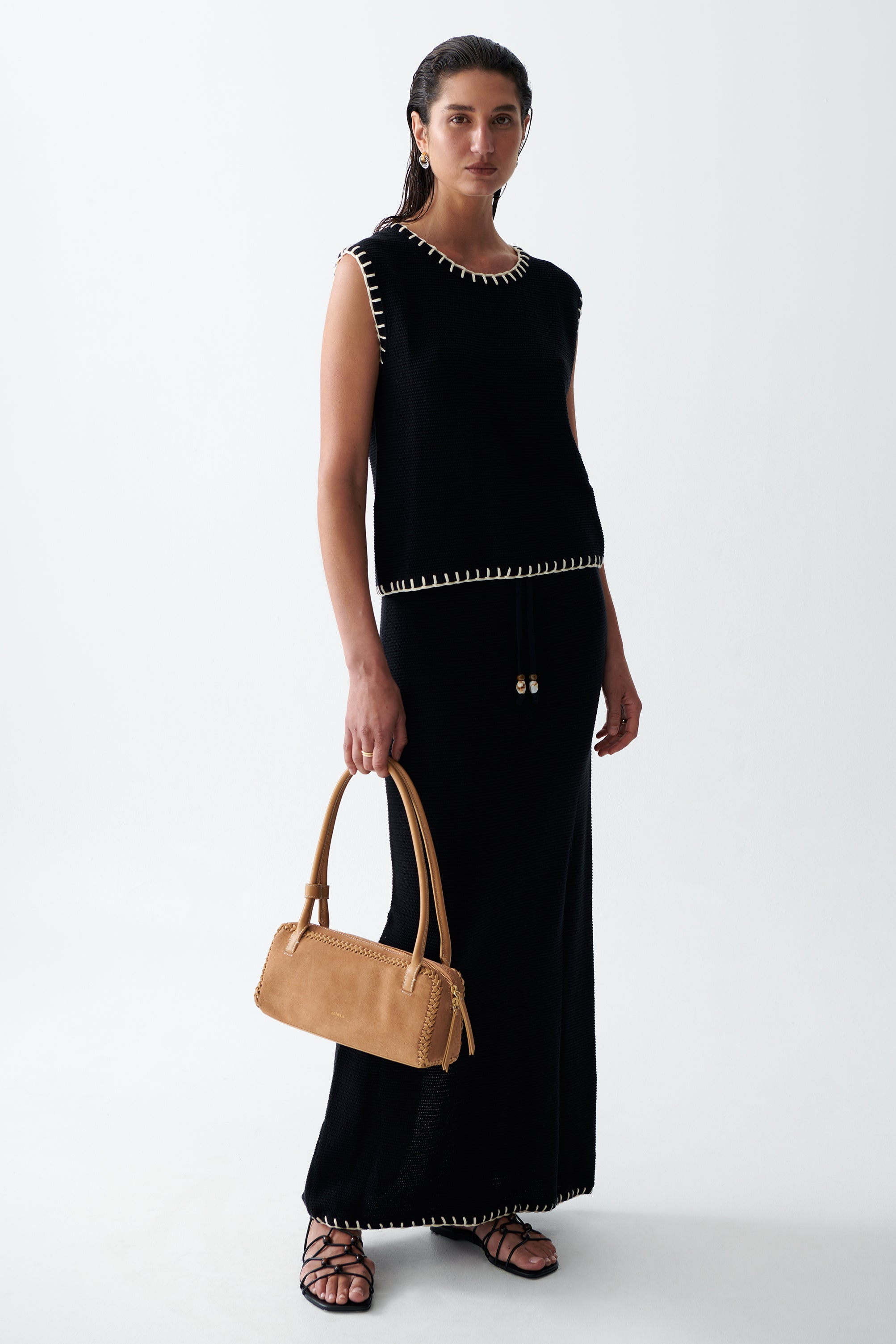 THE TRICOT KNIT VEST