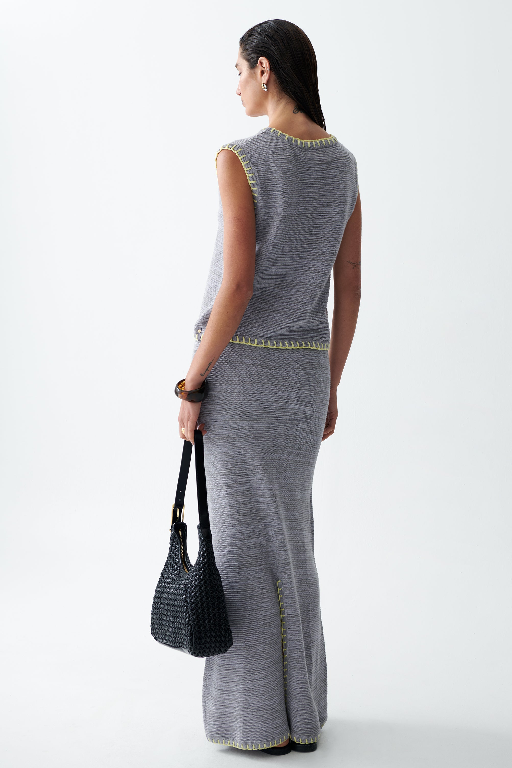 THE TRICOT KNIT VEST