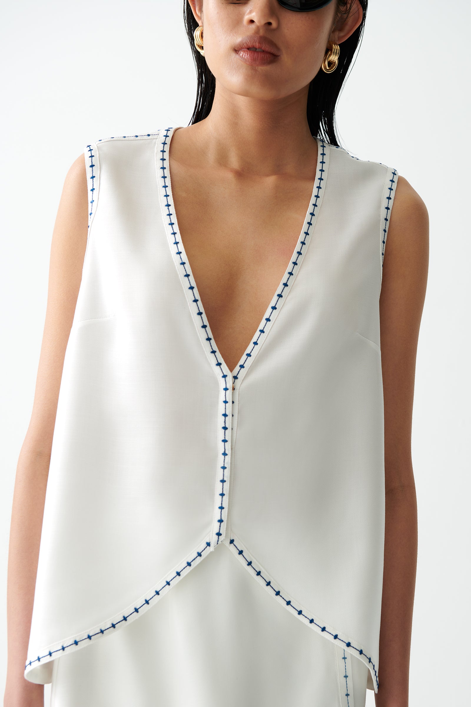 THE CLEMENT TOP