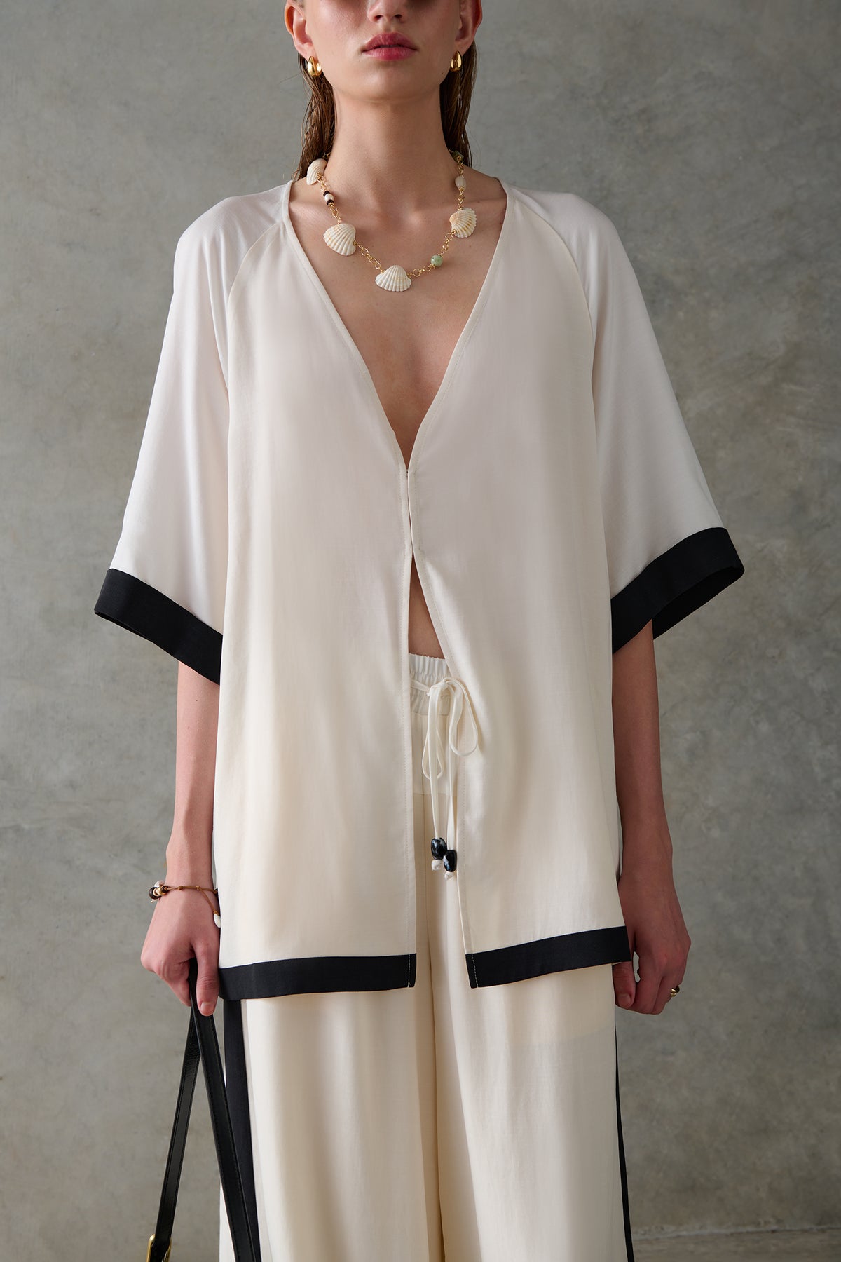 THE LEIGHTON SHIRT
