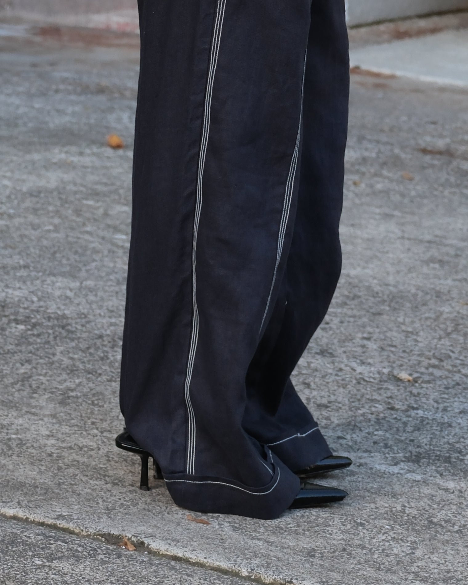 THE JAIRO PANTS