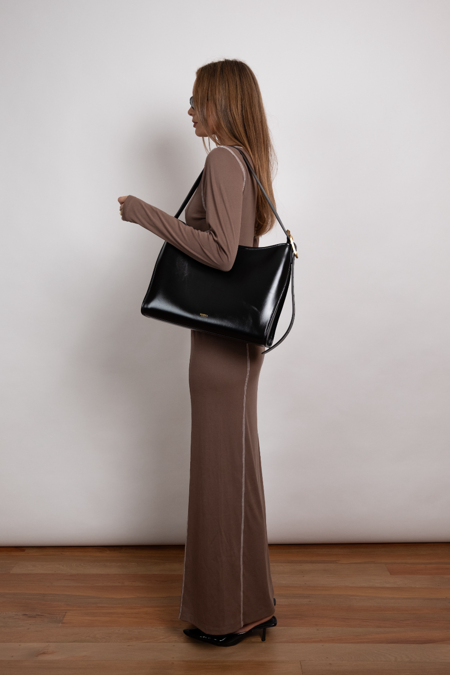 THE ALAHNI BAG