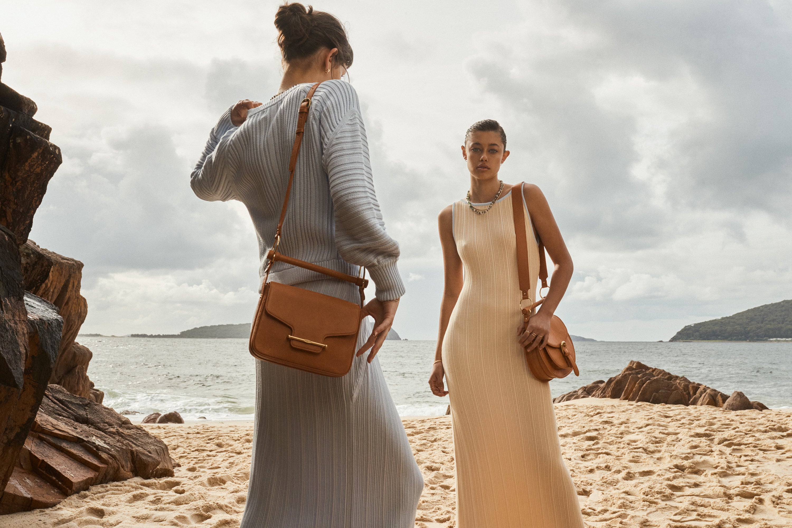 THE EPELA JUMPER