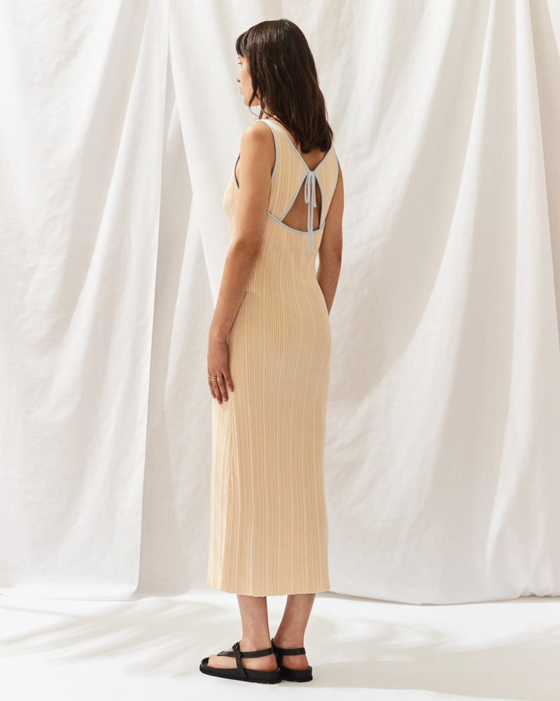 THE LINNARA DRESS