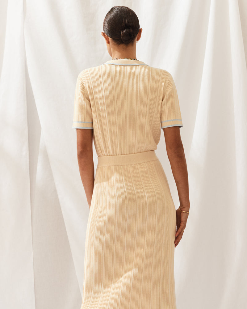 THE OTTANA TOP