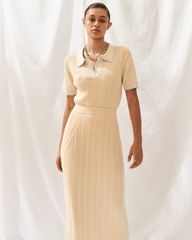 THE OTTANA TOP