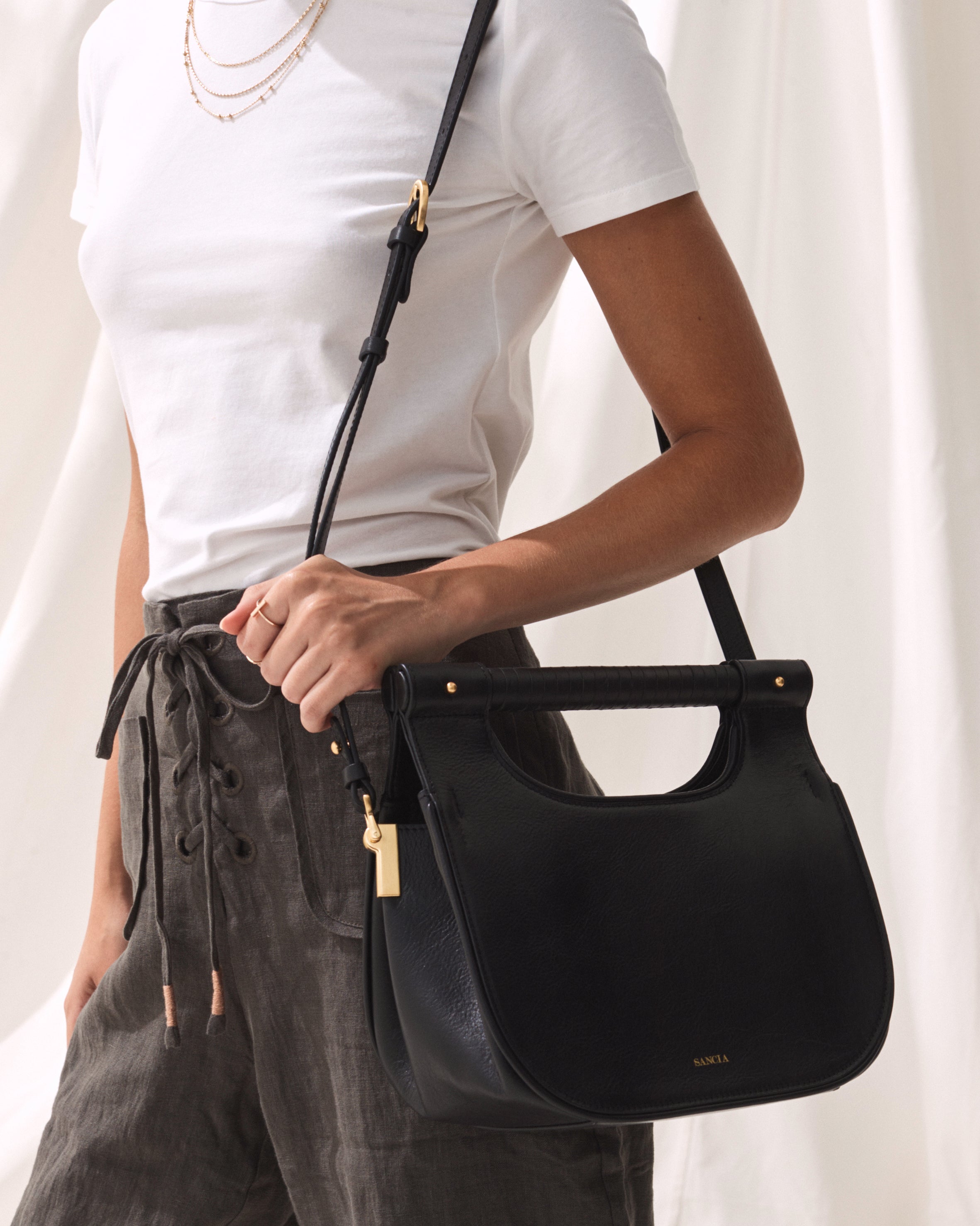 THE MAELLE CARRY-ALL