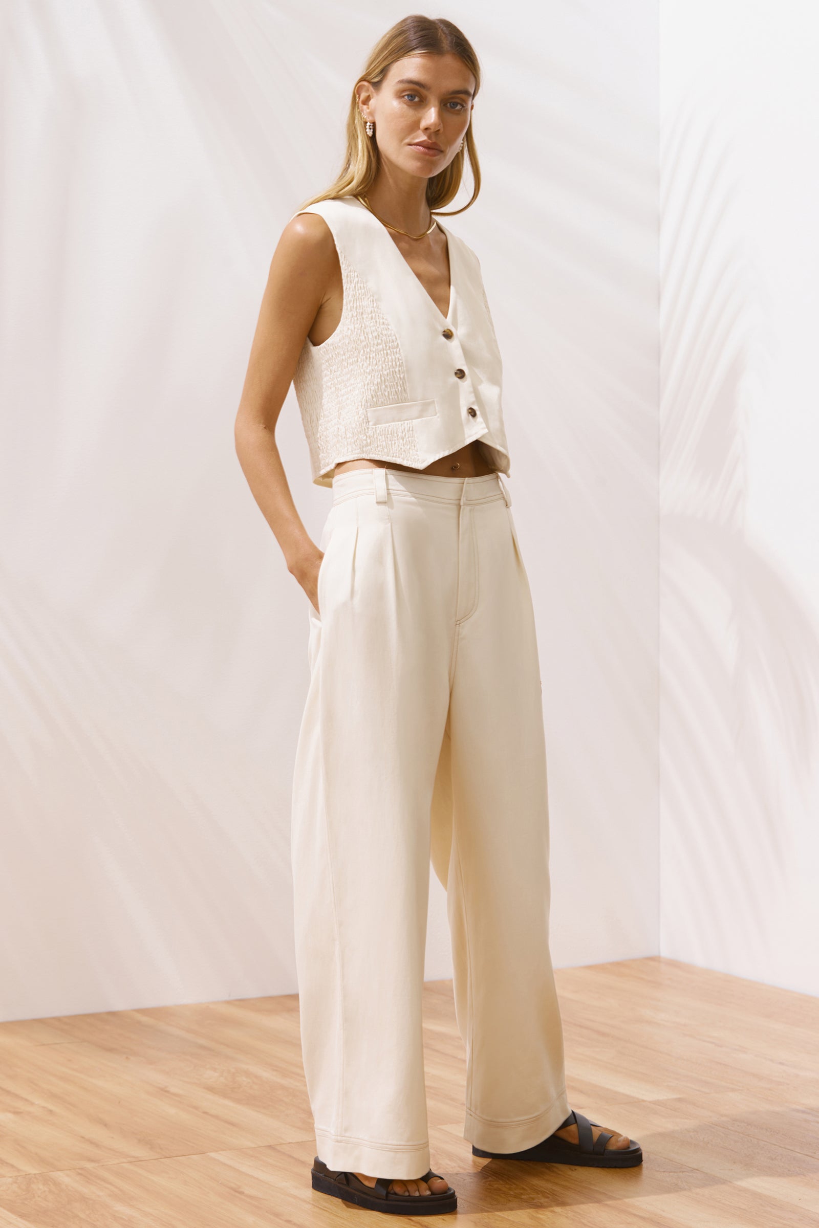 THE CECE TOP