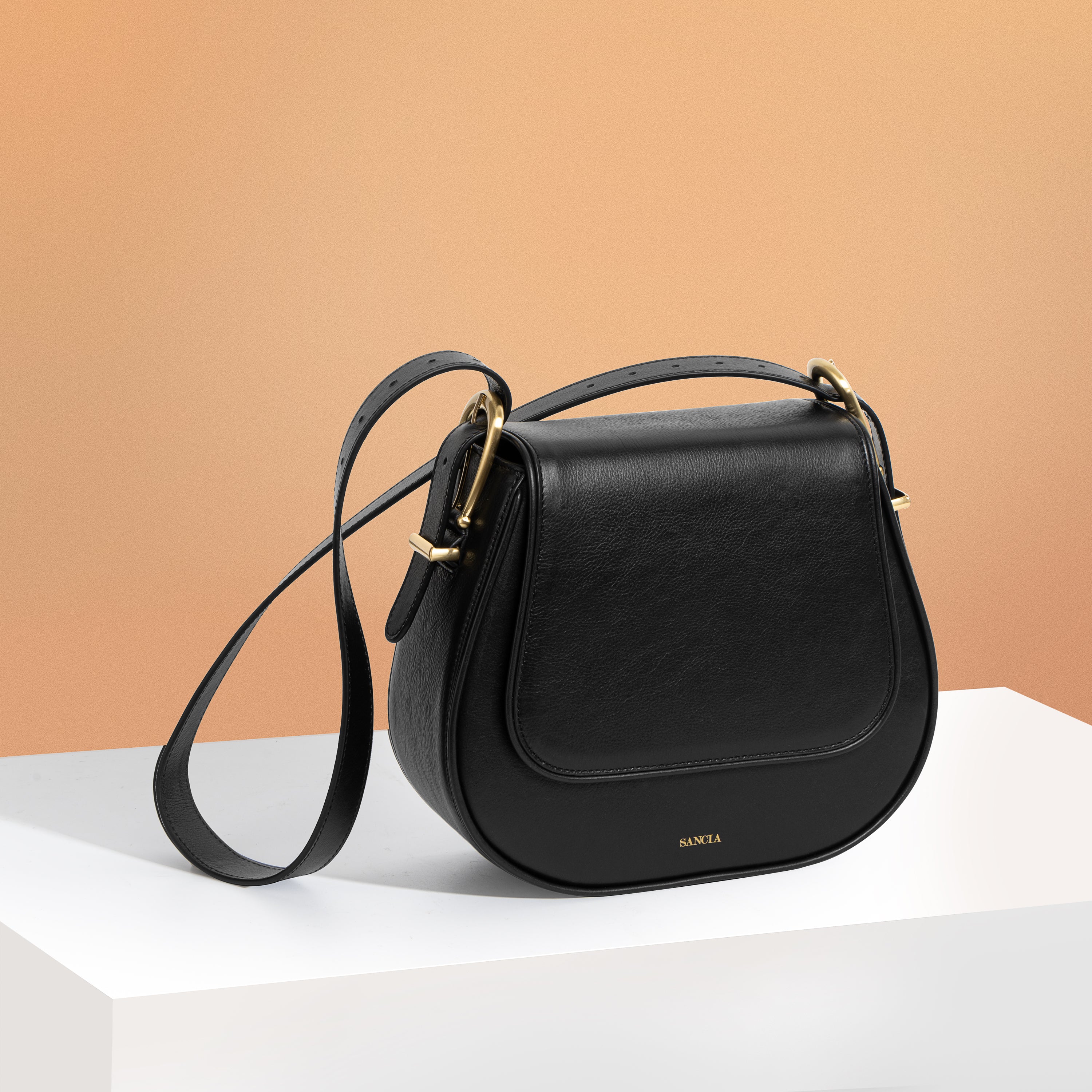 THE ELIAS SADDLE BAG