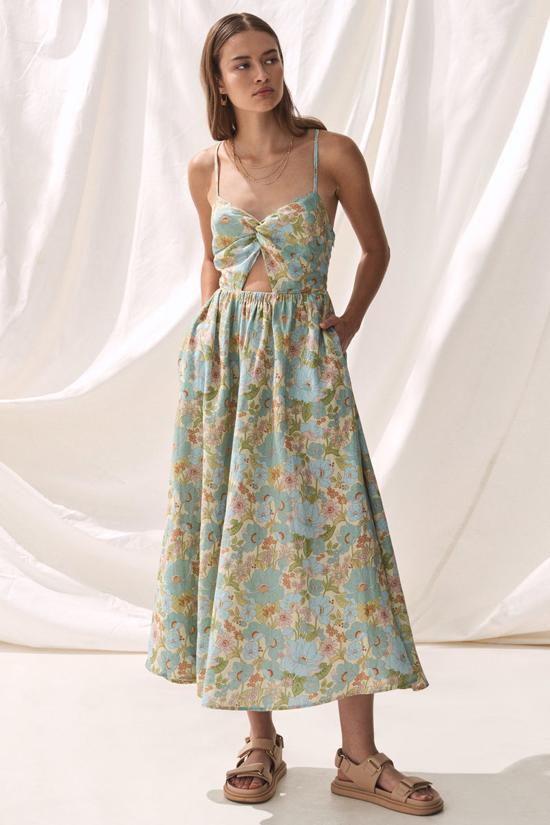 THE ALESSA DRESS