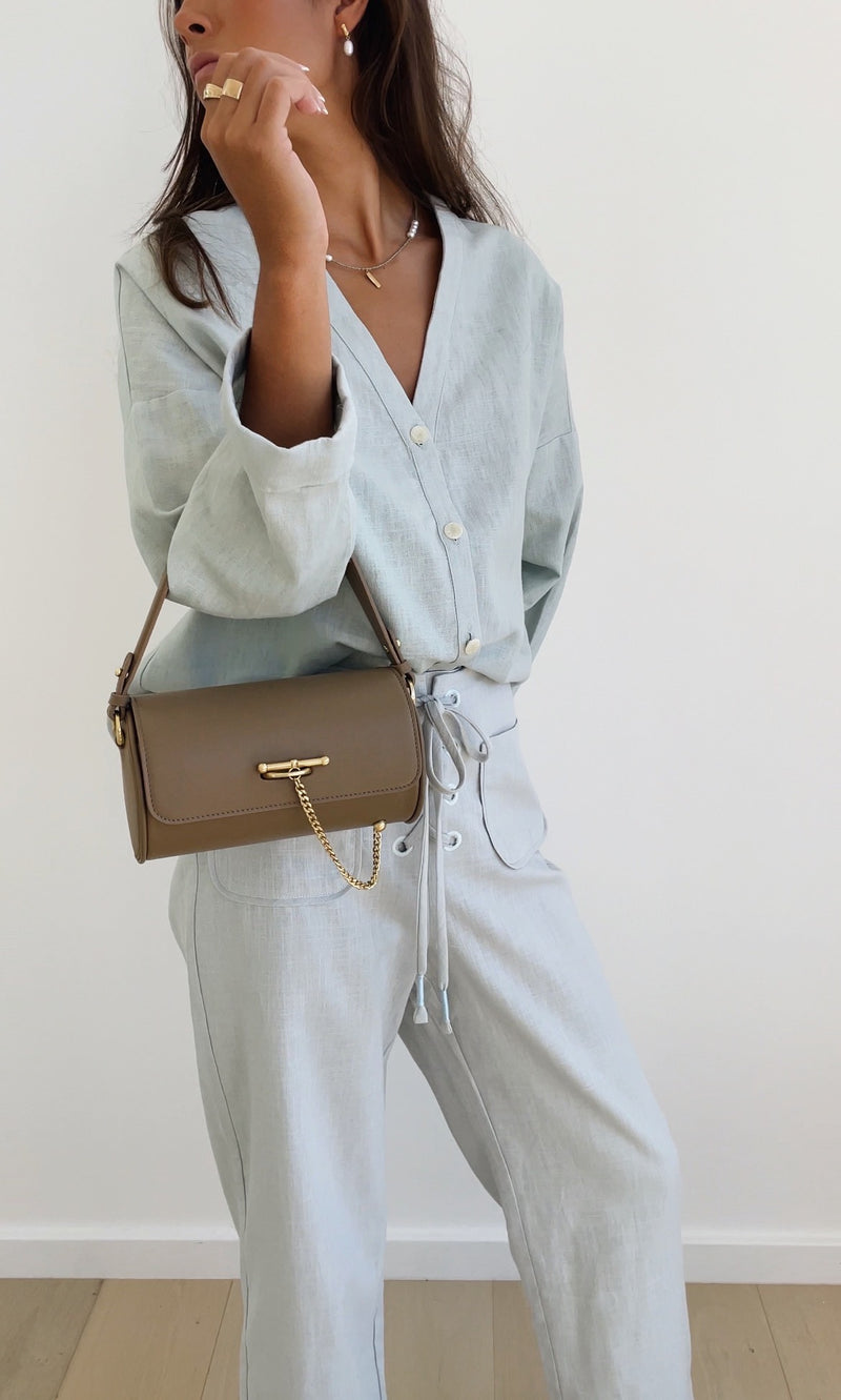 THE JULIANA BLOUSE